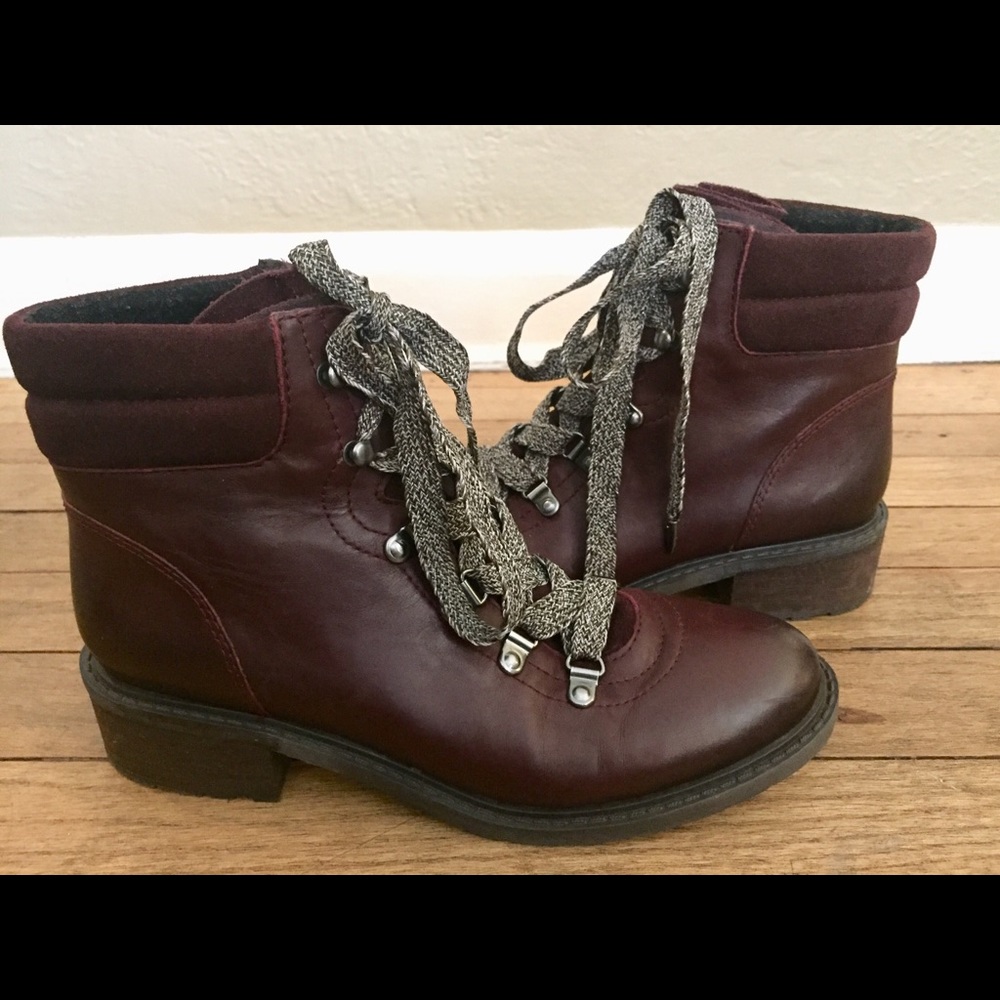 Sam Edelman Darra hiking boots